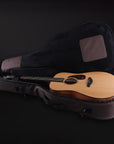 Multiple compartments Furch gigbag