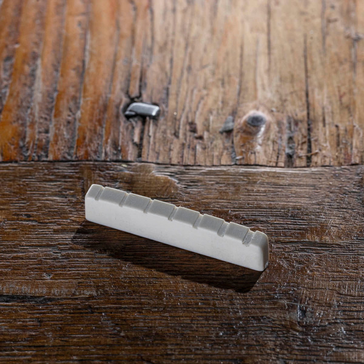 7 string nut white