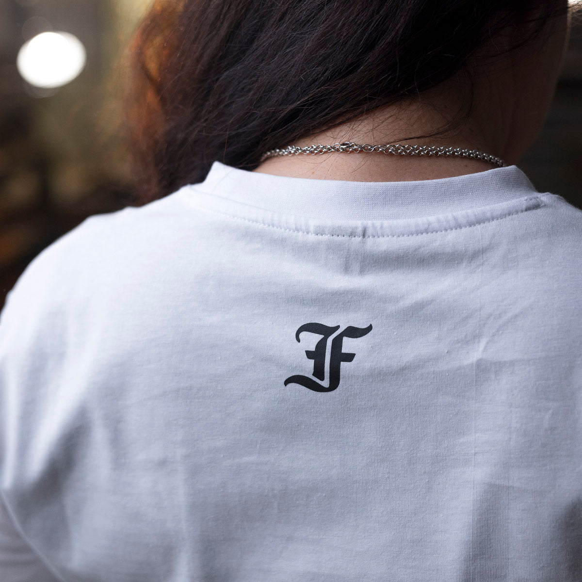White T-shirt (bracing print) W