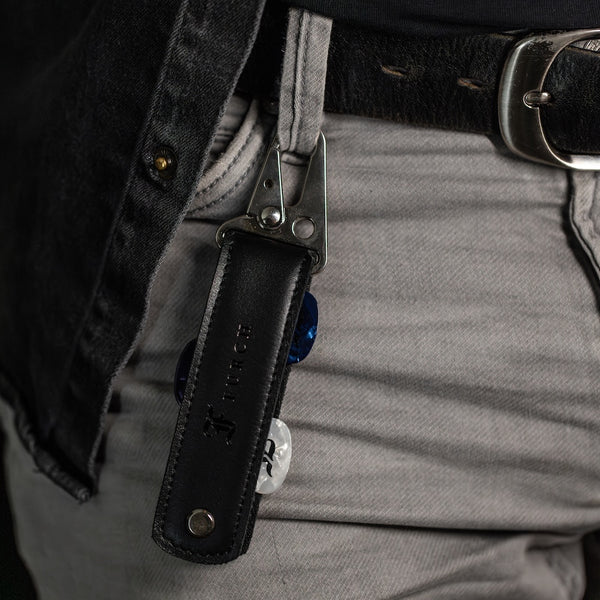 Kožená klíčenka s trsátky - Furch